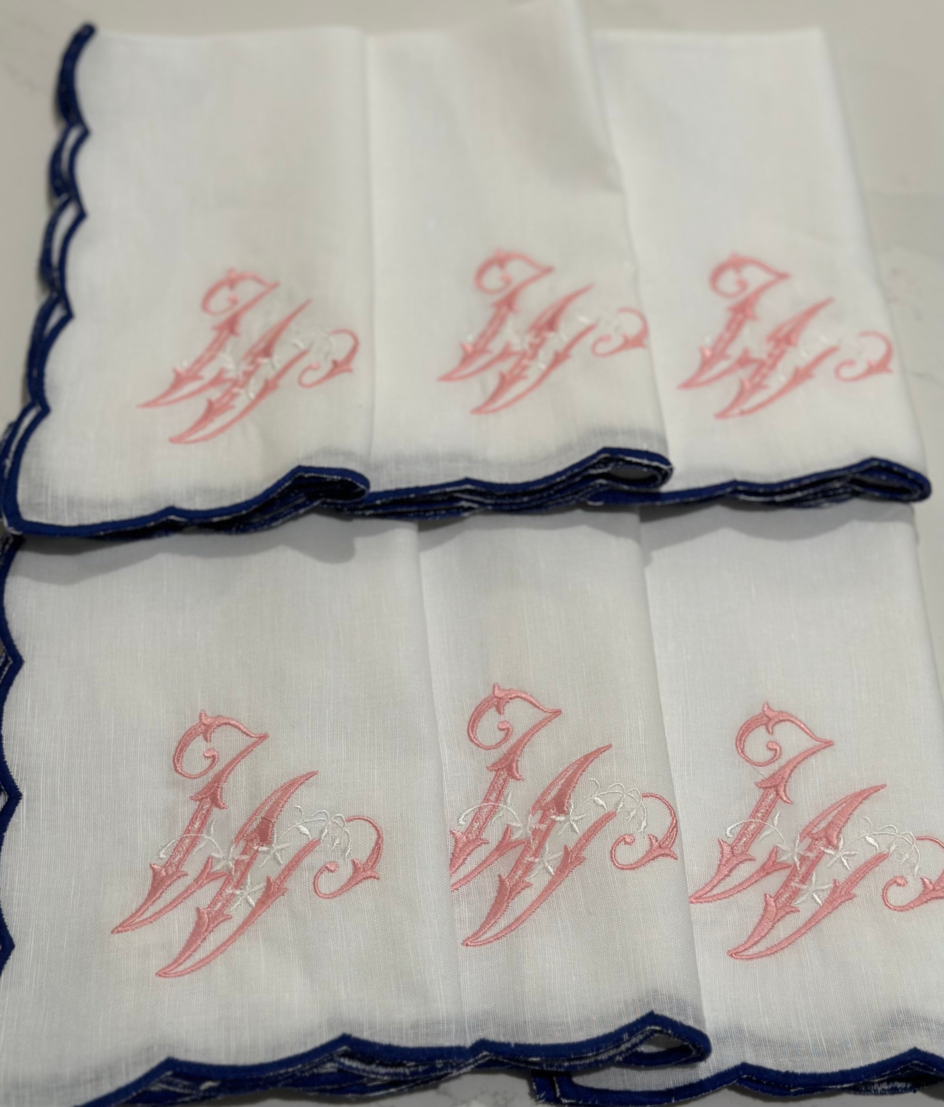 Whitley Monogram Scallop Trim Linen Dinner Napkins – Whitley Monograms